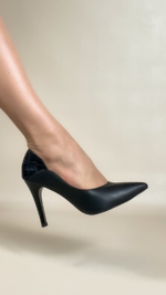 detalhe bico scarpin feminino preto feminino | VitriNerm