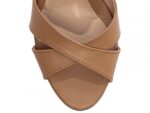 detalhe bico sandália feminina caramelo feminino | VitriNerm