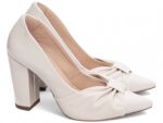 scarpin feminino off white solado antiderrapante | VitriNerm