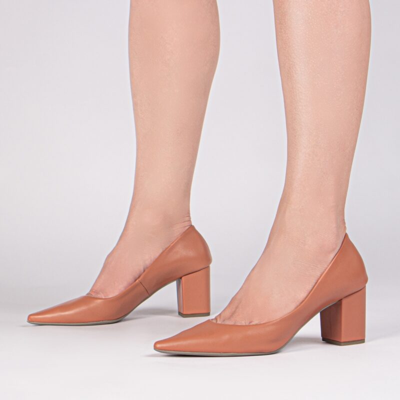 scarpin feminino caramelo feminino elegante comprar | VitriNerm