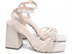 sandália feminina off white solado antiderrapante | VitriNerm