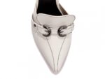 detalhe bico scarpin feminino off white feminino | VitriNerm