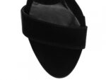 detalhe bico sandália feminina preto feminino | VitriNerm