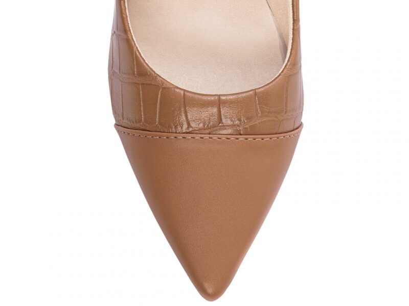detalhe bico scarpin feminino caramelo feminino | VitriNerm
