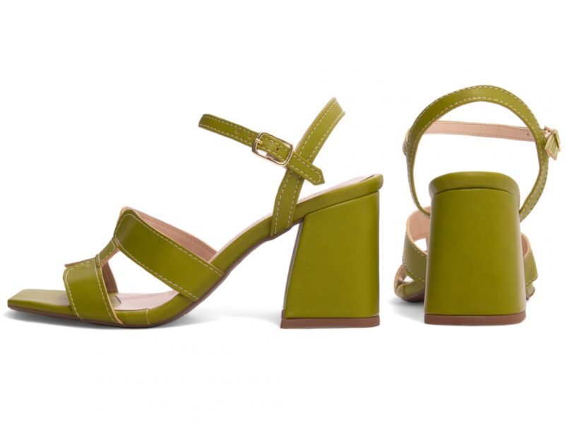 sandália feminina dourada vista lateral salto 7cm | VitriNerm