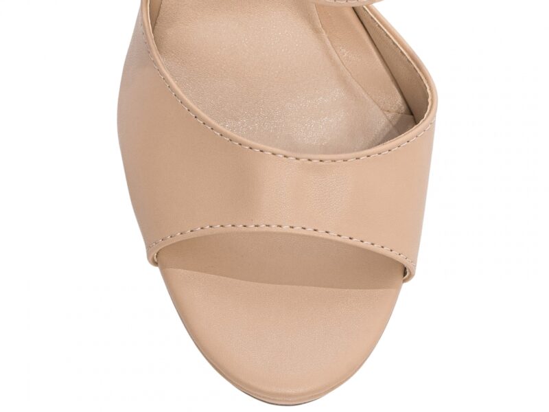 detalhe bico sandália feminina bege feminino | VitriNerm