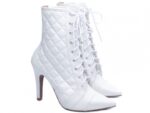 detalhe salto 10cm branca bota feminina | VitriNerm