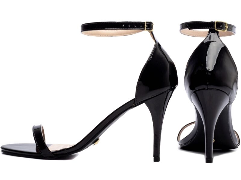 sandália feminina preta vista lateral salto 10cm | VitriNerm