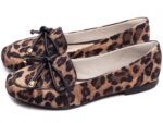 mocassim feminino dourado vista lateral | VitriNerm