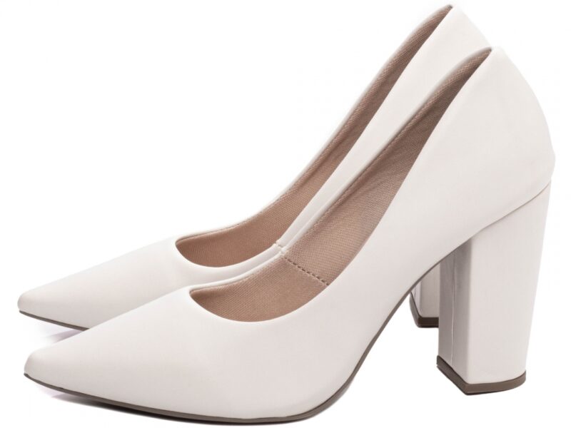 detalhe salto 9cm off white scarpin feminino | VitriNerm
