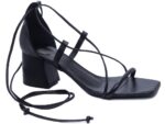 detalhe bico sandália feminina preta feminino | VitriNerm