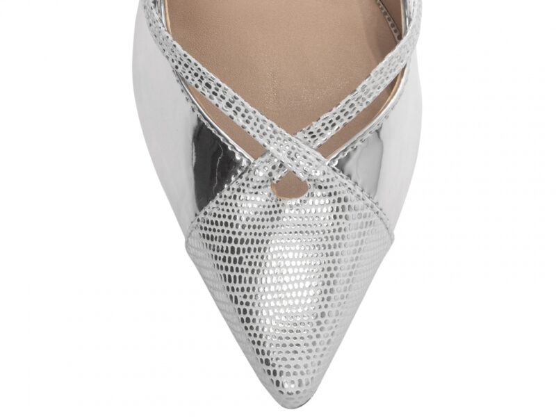 detalhe bico scarpin feminino prata feminino | VitriNerm
