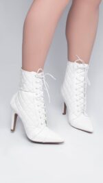 detalhe bico bota feminina branca feminino | VitriNerm