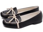 mocassim feminino dourado vista lateral | VitriNerm