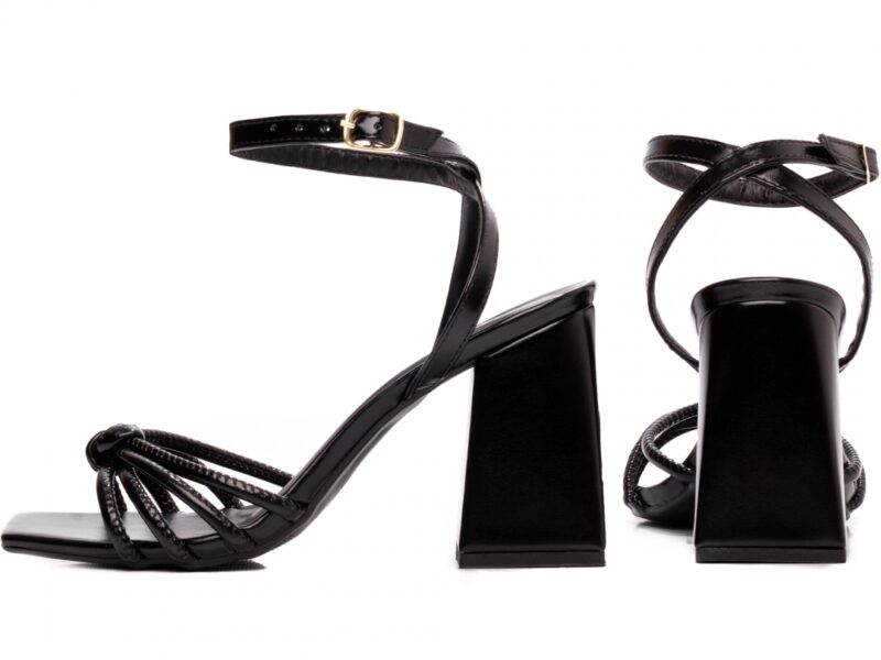 sandália feminina preta vista lateral salto 9cm | VitriNerm