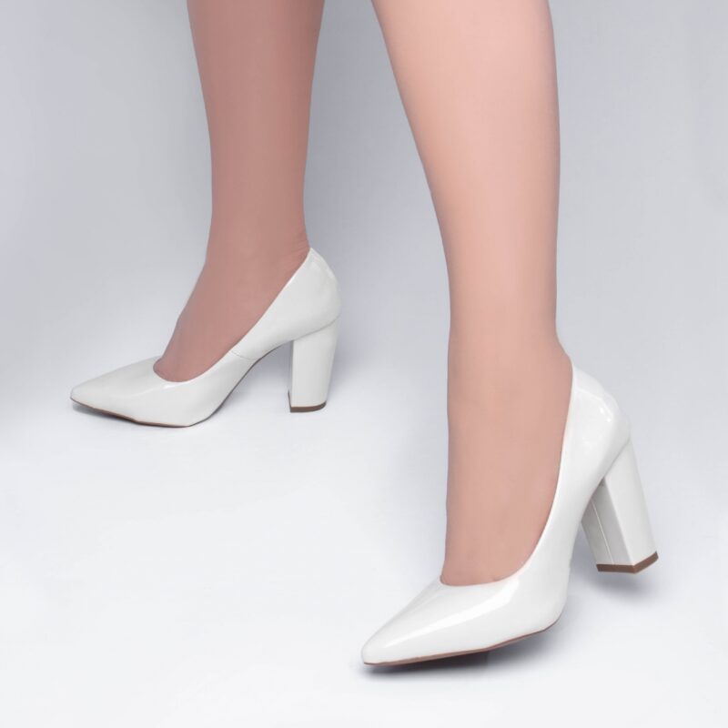 scarpin feminino off white feminino elegante comprar | VitriNerm