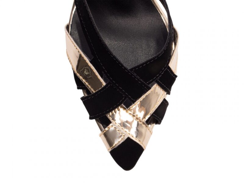 detalhe bico scarpin feminino preto feminino | VitriNerm