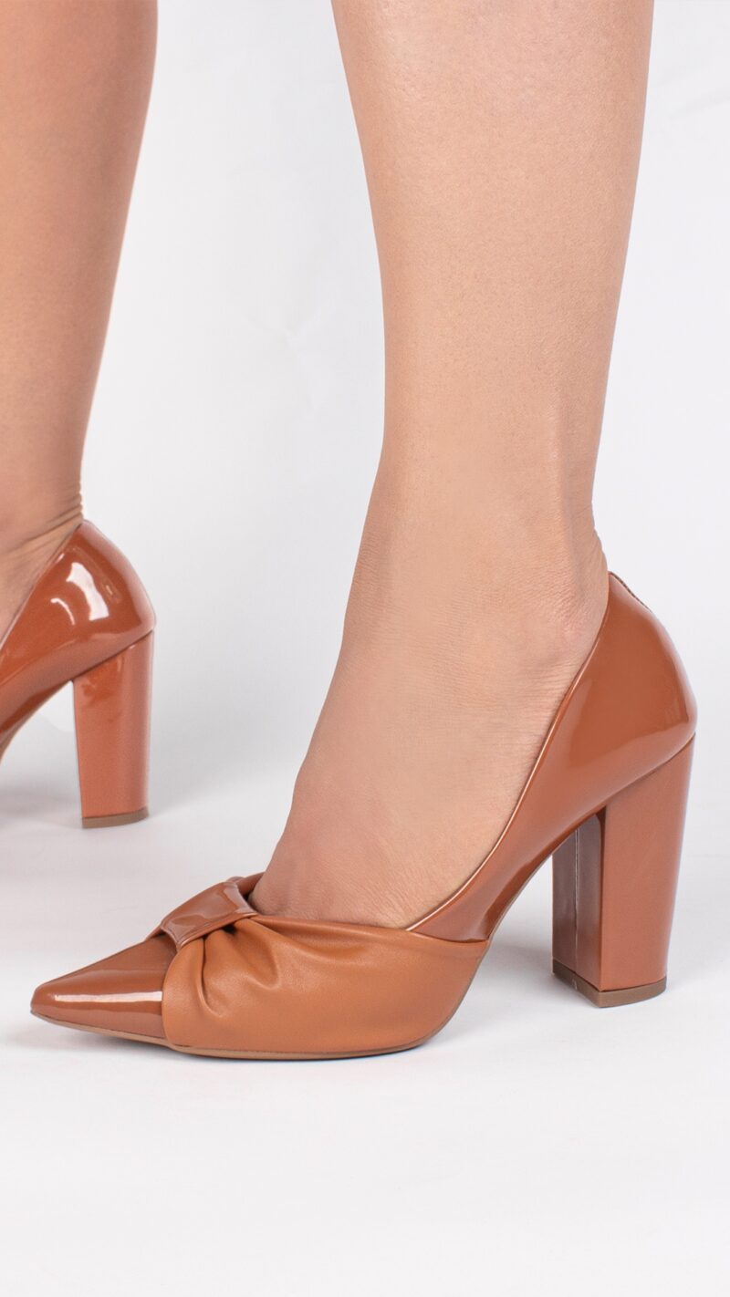 scarpin feminino caramelo feminino elegante comprar | VitriNerm