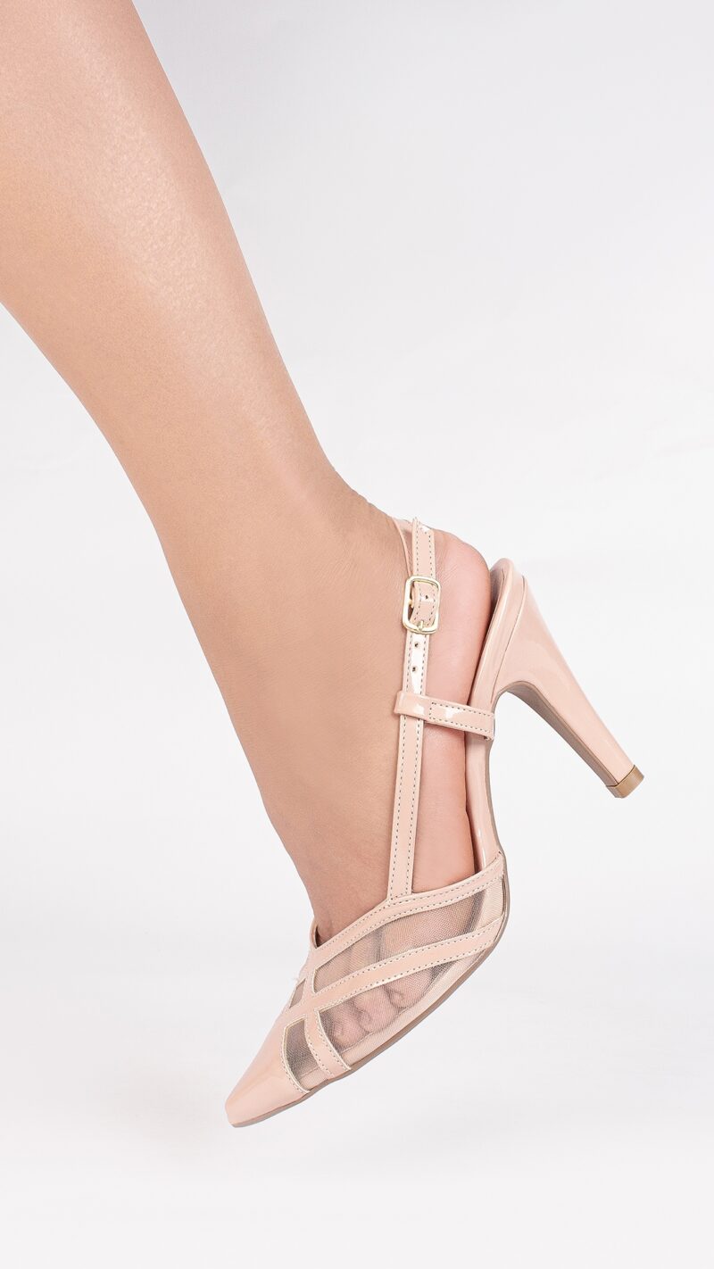 scarpin feminino dourada feminino elegante comprar | VitriNerm