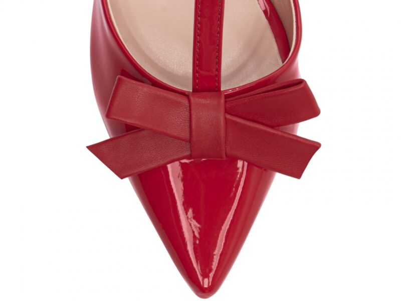 detalhe bico scarpin feminino vermelho feminino | VitriNerm