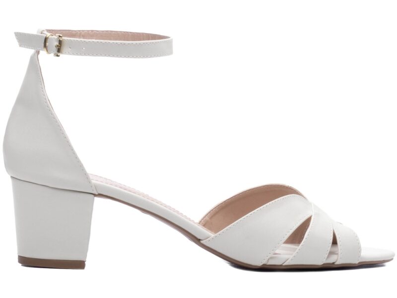 sandália feminina off white numeração especial par completo | VitriNerm