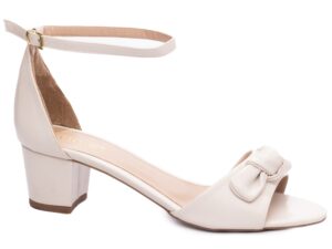 sandália off white numeração especial | VitriNerm