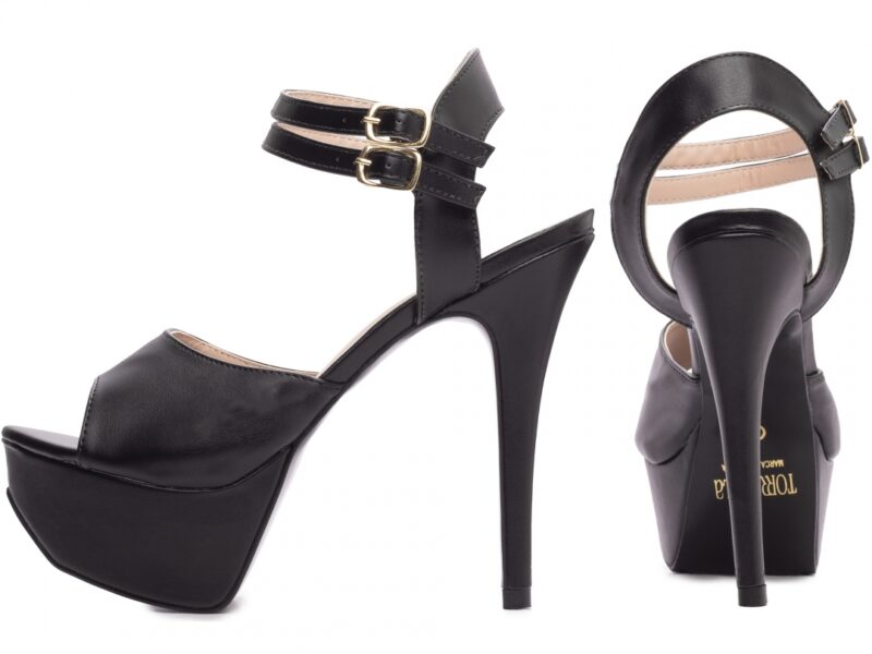detalhe salto 13cm preta sandália feminina | VitriNerm
