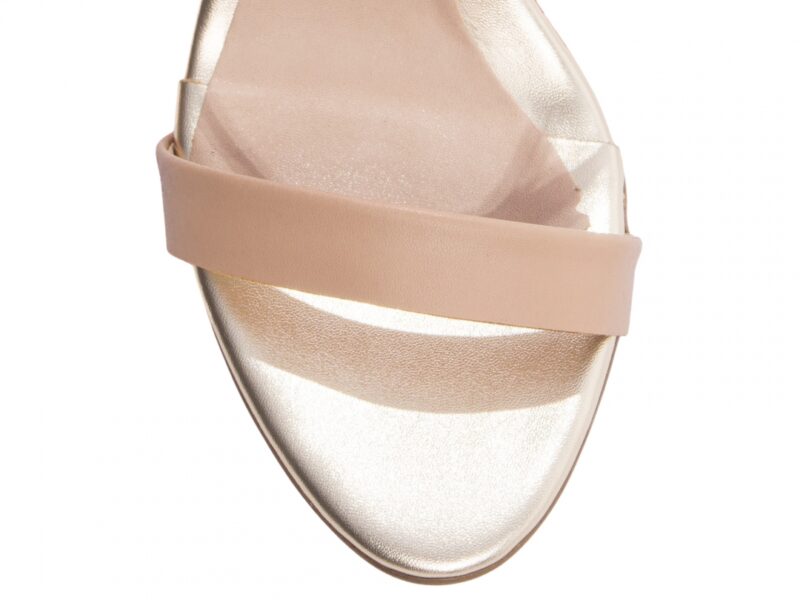 detalhe bico sandália feminina caramelo feminino | VitriNerm