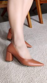 scarpin feminino caramelo feminino elegante comprar | VitriNerm
