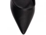 detalhe bico scarpin feminino preto feminino | VitriNerm