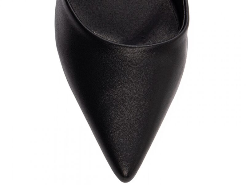 detalhe bico scarpin feminino preto feminino | VitriNerm
