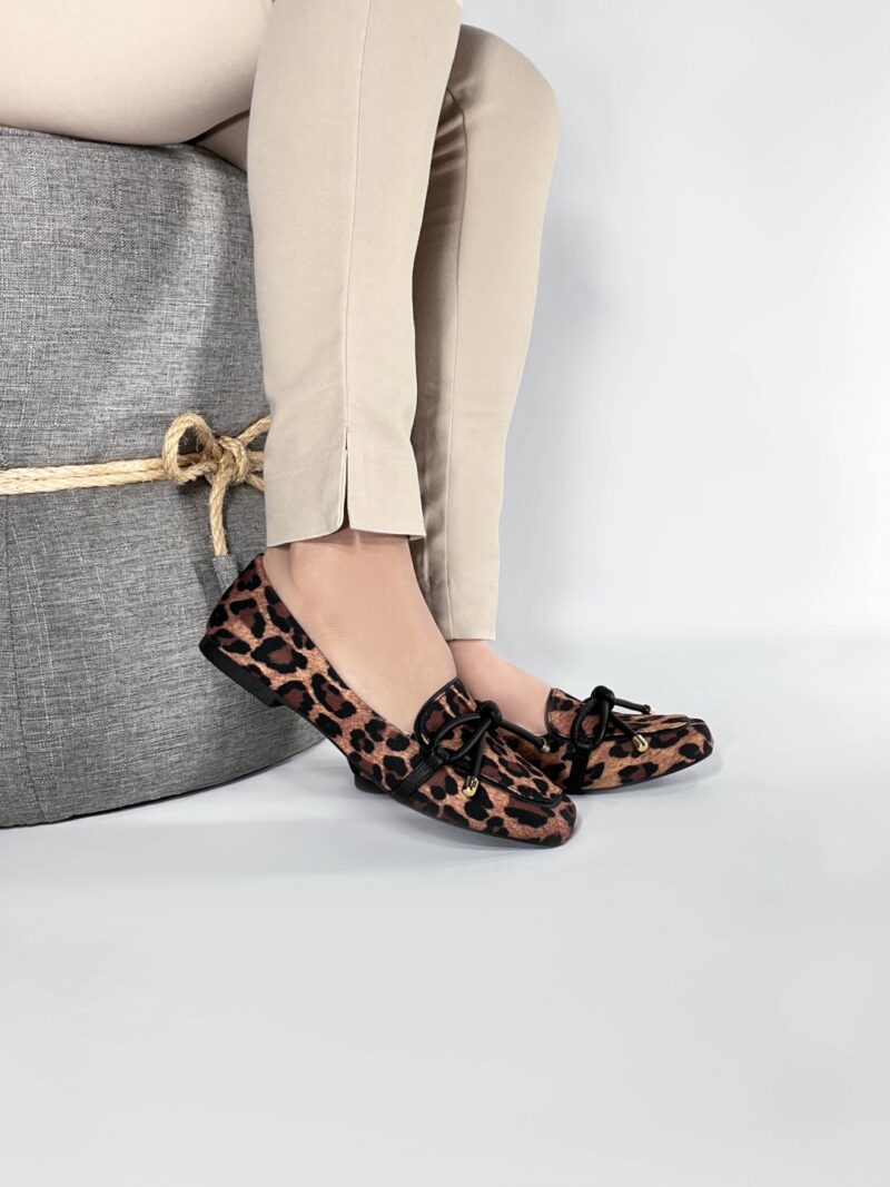 mocassim feminino dourado feminino elegante comprar | VitriNerm