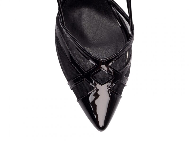 detalhe bico scarpin feminino preto feminino | VitriNerm