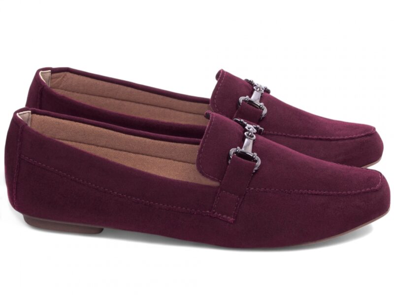 detalhe mocassim feminino vinho feminino | VitriNerm
