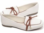 detalhe bico mocassim feminino off white feminino | VitriNerm