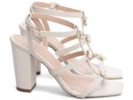 sandália feminina off white solado antiderrapante | VitriNerm