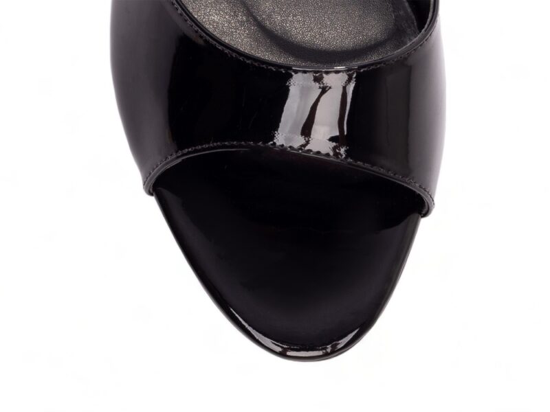 detalhe bico sandália feminina preto feminino | VitriNerm