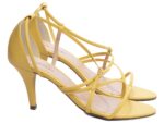 detalhe salto 9,5cm amarelo sandália feminina | VitriNerm