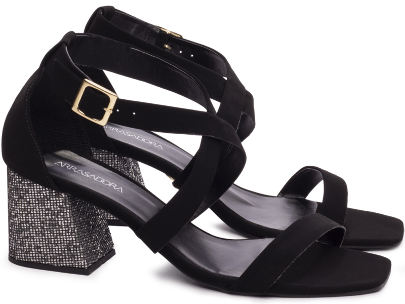 detalhe sandália feminina preto feminino | VitriNerm