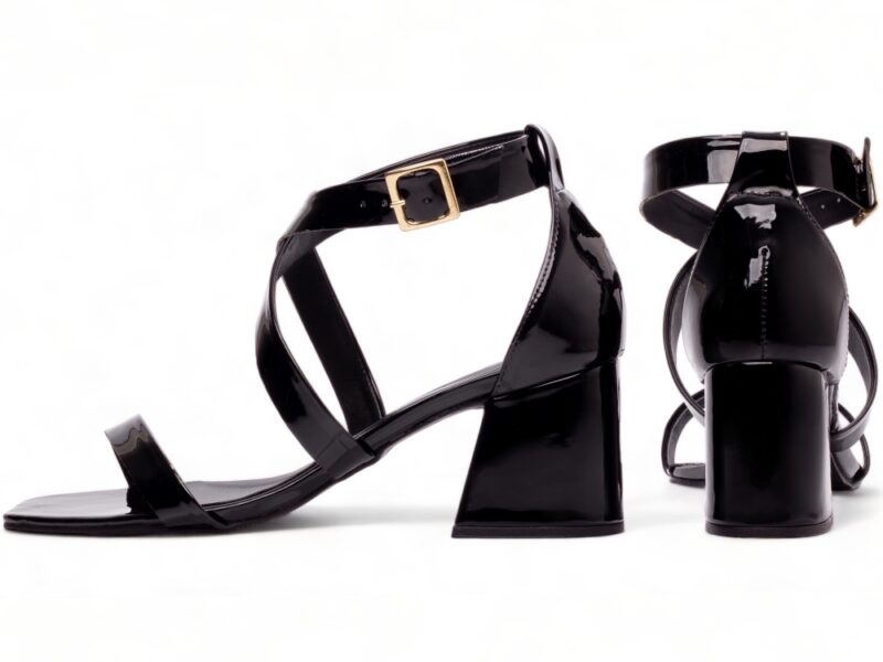 sandália feminina preto vista lateral | VitriNerm