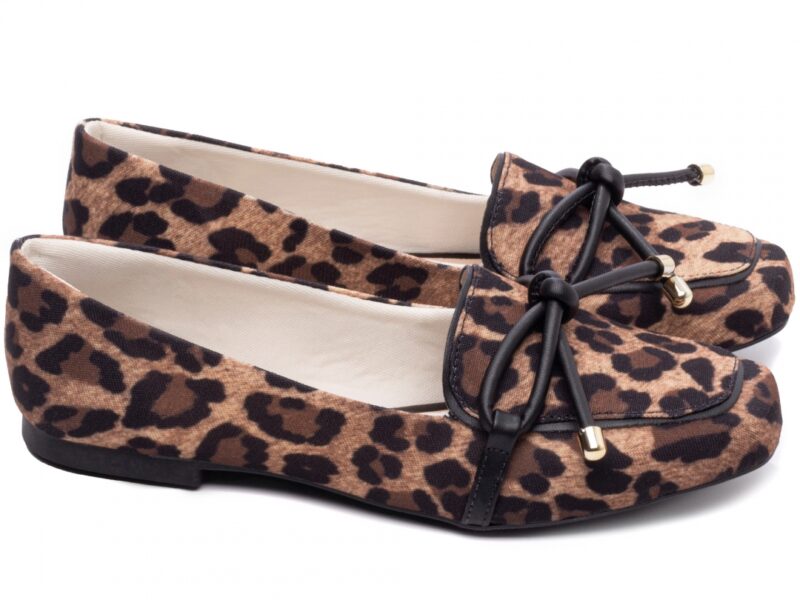 detalhe mocassim feminino dourado feminino | VitriNerm