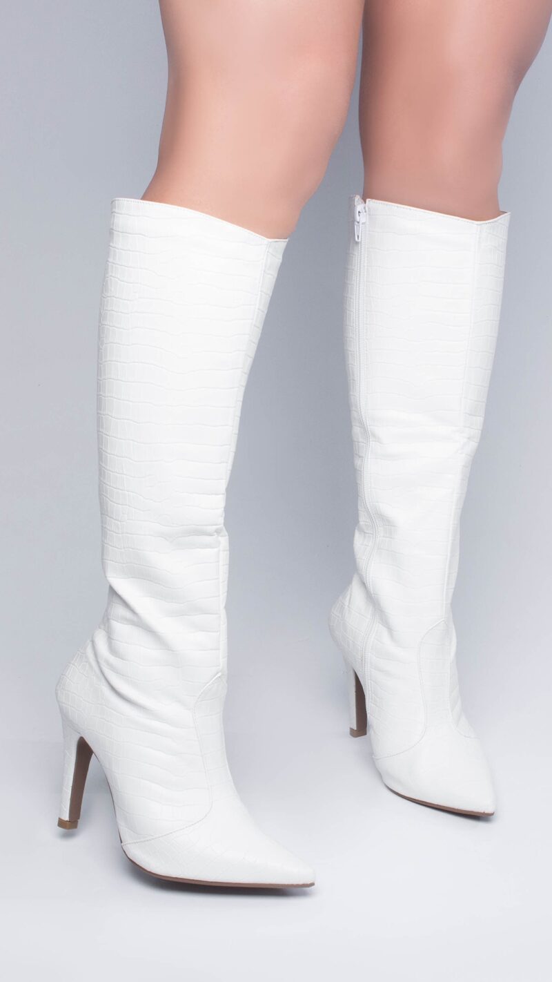 detalhe bico bota feminina branca feminino | VitriNerm