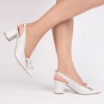 scarpin feminino off white feminino elegante comprar | VitriNerm