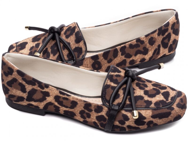 detalhe bico mocassim feminino dourado feminino | VitriNerm