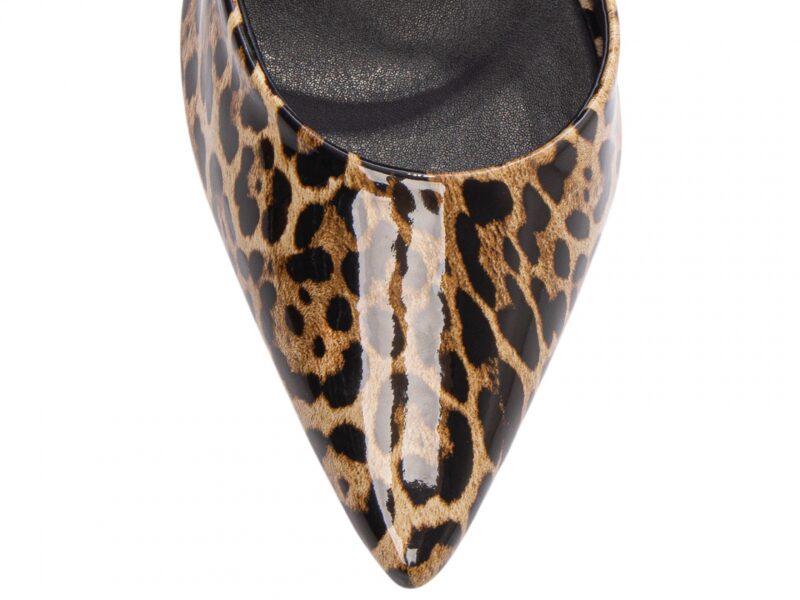 detalhe bico scarpin feminino dourada feminino | VitriNerm