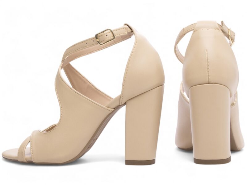 sandália feminina dourada vista lateral salto 8,5cm | VitriNerm