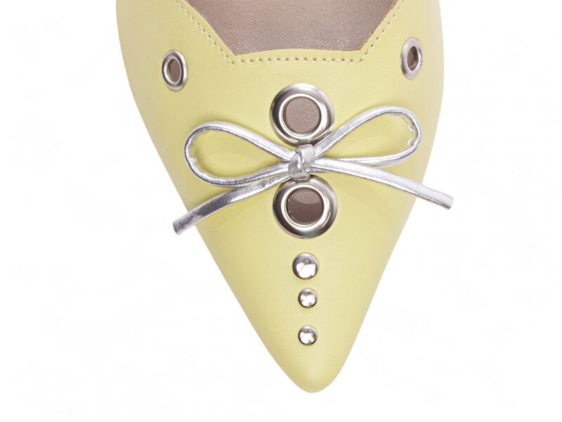 detalhe bico scarpin feminino prata feminino | VitriNerm