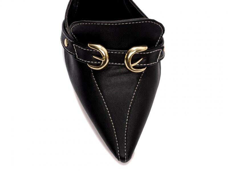 detalhe bico scarpin feminino preto feminino | VitriNerm