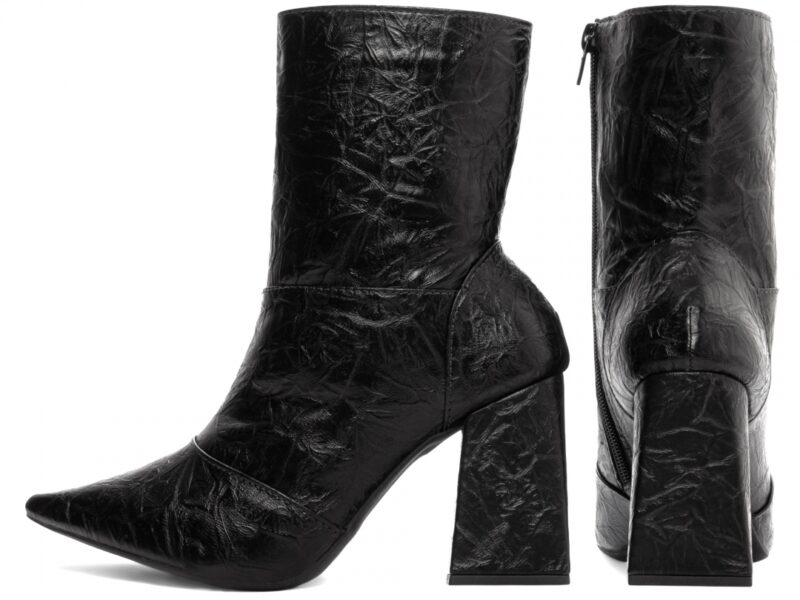 Bota Cano Médio Bico Fino Salto 9cm Preta bota preta salto 9cm napa | VitriNerm