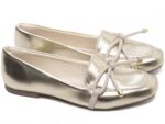detalhe mocassim feminino dourado feminino | VitriNerm